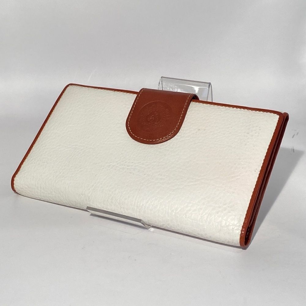 1358 Courser International White Pebbled Leather Clutch Wallet With Sadd…